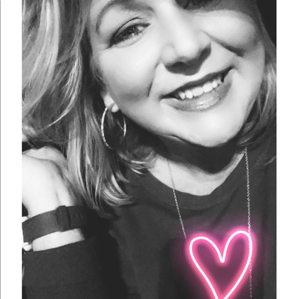 Meet your Posher, Stacy
